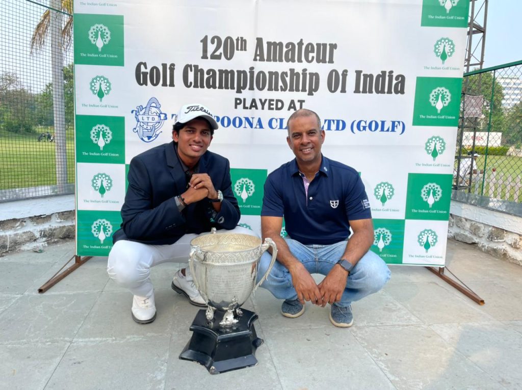 Aryan Roopa Anand with his coach Tarun Sardesai